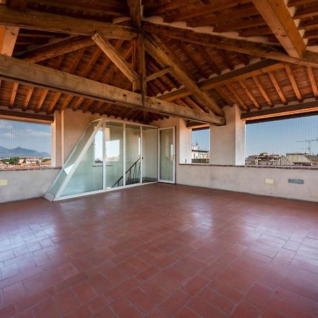 Nella Torre Del Poschi Penthouse With Roof Terrace Apartment ปิซา ภายนอก รูปภาพ